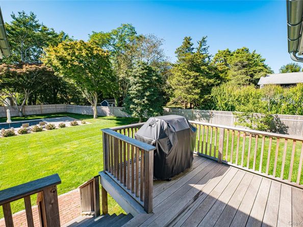 509 North Main Street, Southampton NY 11968