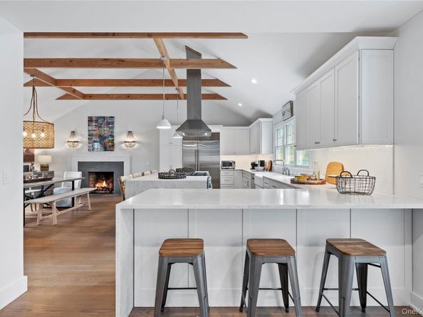 509 North Main Street, Southampton NY 11968