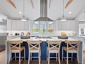 509 North Main Street, Southampton NY 11968