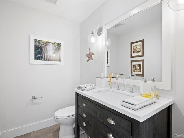 509 North Main Street, Southampton NY 11968