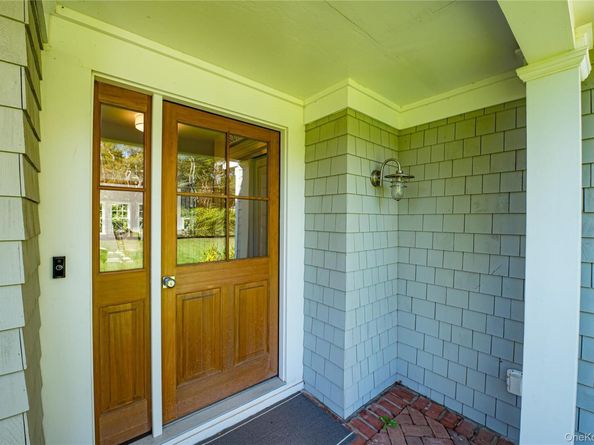 509 North Main Street, Southampton NY 11968