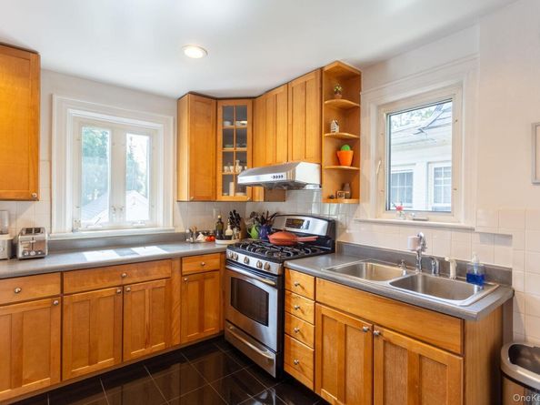 187-14 Wexford Terrace, Jamaica Estates NY 11432