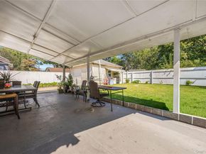 187 S Long Beach Avenue, Freeport NY 11520