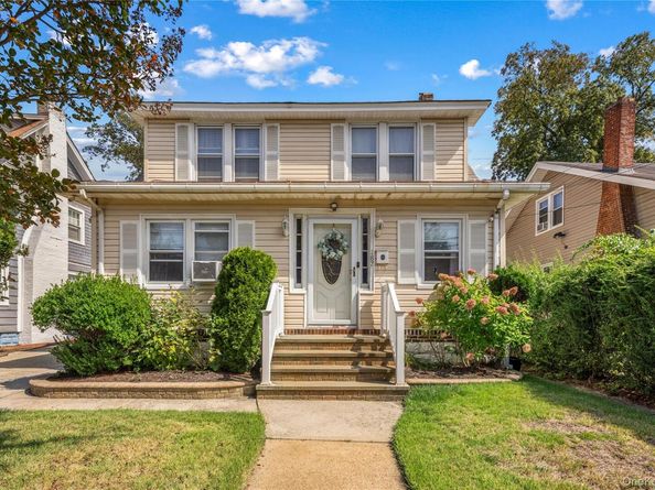 187 S Long Beach Avenue, Freeport NY 11520