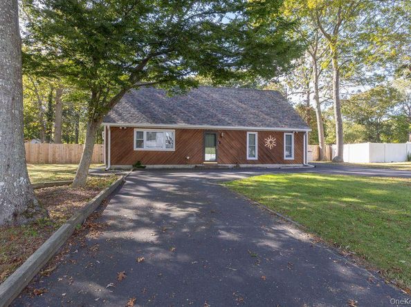 473 Sleepy Hollow Drive, Shirley NY 11967