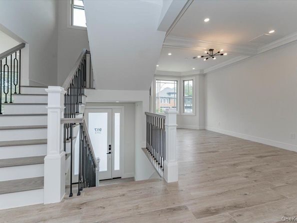 917 Greenfield Road, Woodmere NY 11598
