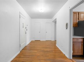 525 W 235 Street 4C, Bronx NY 10463