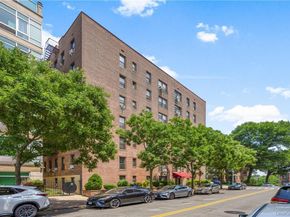 525 W 235 Street 4C, Bronx NY 10463
