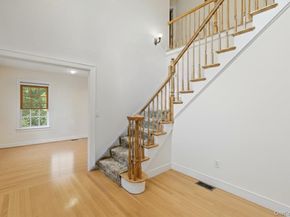 10 Woodhull Landing Road, Miller Place NY 11764