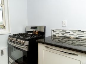 61-15 251 Street 1100, Little Neck NY 11362