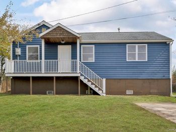 17 Bellport Road