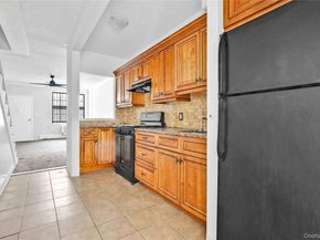 758 Brook Ave 56C, Bronx NY 10451