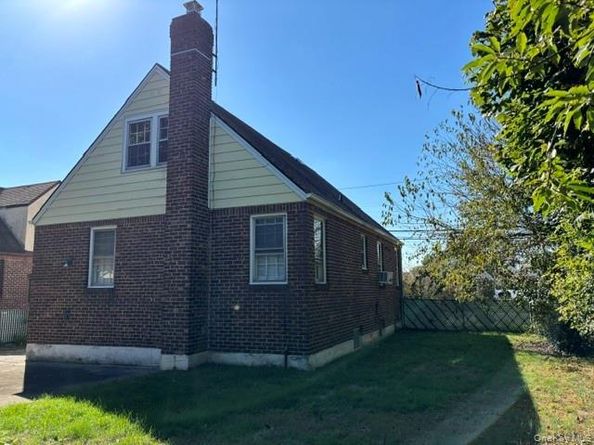 31 Claflin Boulevard, Franklin Square NY 11010
