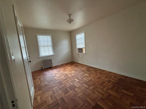 31 Claflin Boulevard, Franklin Square NY 11010