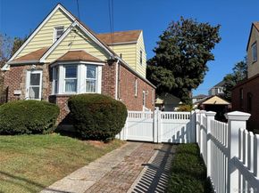 31 Claflin Boulevard, Franklin Square NY 11010