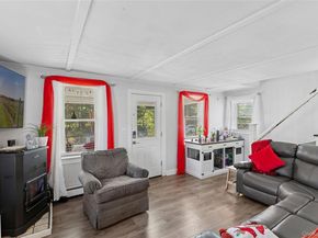 127 Lake Avenue, Flanders NY 11901