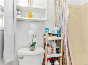 127 Lake Avenue, Flanders NY 11901