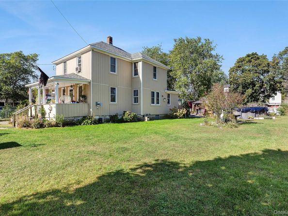 127 Lake Avenue, Flanders NY 11901