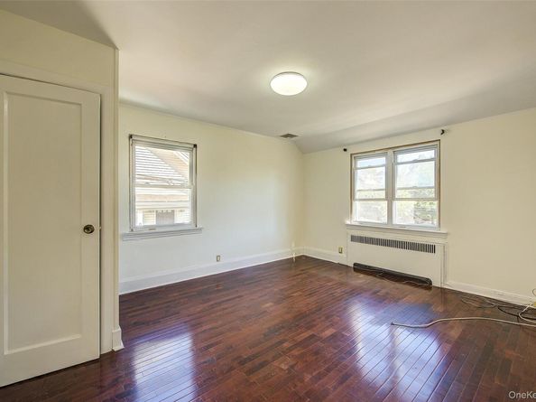 85-54 148th Street, Briarwood NY 11435