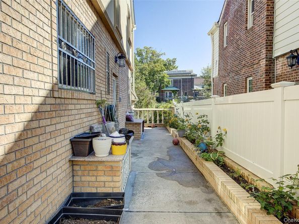 85-54 148th Street, Briarwood NY 11435
