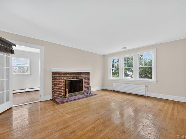 70 Highland Avenue, Port Washington NY 11050