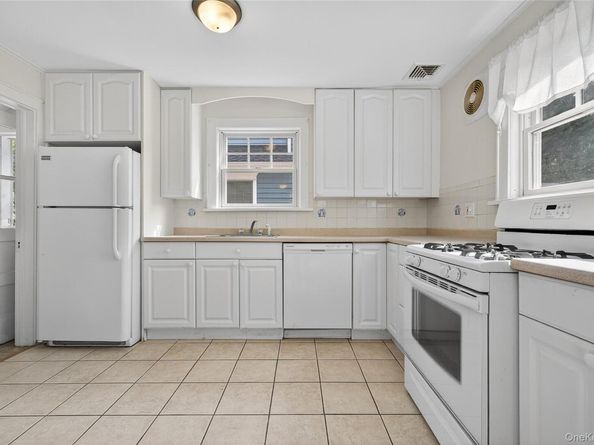 70 Highland Avenue, Port Washington NY 11050