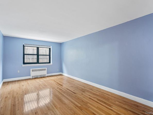 102-55 67th Road 2V, Forest Hills NY 11375