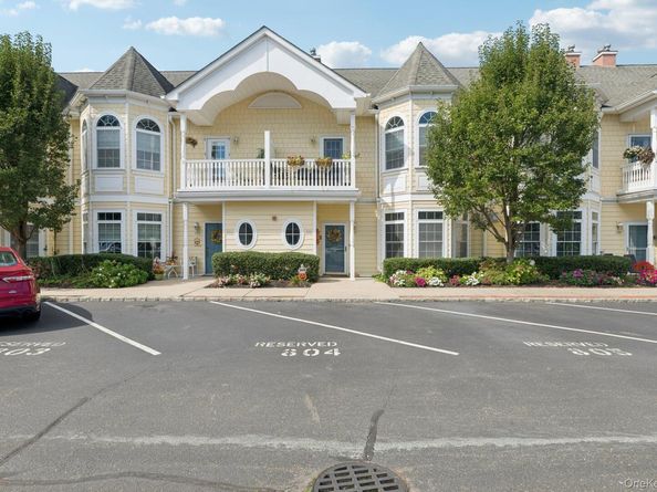 808 Emily Drive, Patchogue NY 11772