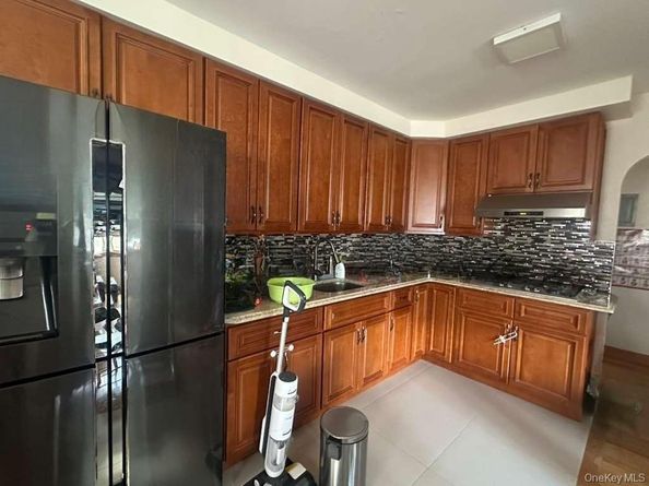 6-20 127th Street, College Point NY 11356