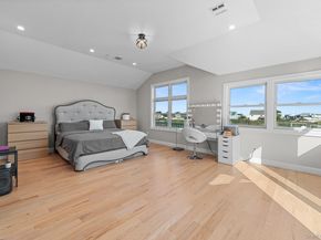 914 Arctic Street, Lindenhurst NY 11757