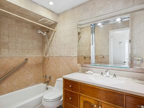166-41 Powells Cove Boulevard 4C, Beechhurst NY 11357