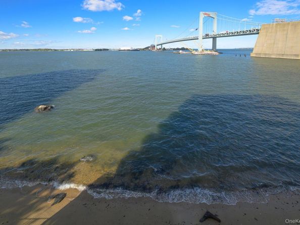 166-41 Powells Cove Boulevard 4C, Beechhurst NY 11357