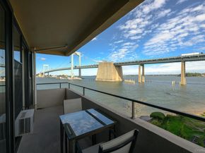 166-41 Powells Cove Boulevard 4C, Beechhurst NY 11357