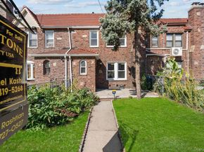 11616 217th Street, Cambria Heights NY 11411
