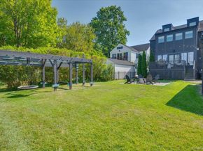 21 Old Colony Drive, Larchmont NY 10538