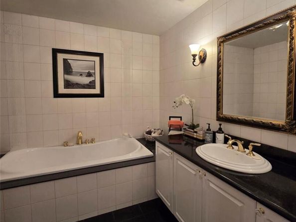 15724 86th Street, Howard Beach NY 11414