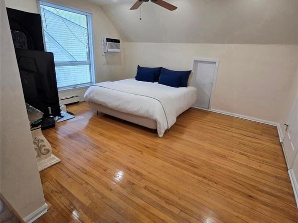 15724 86th Street, Howard Beach NY 11414