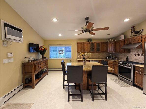 15724 86th Street, Howard Beach NY 11414