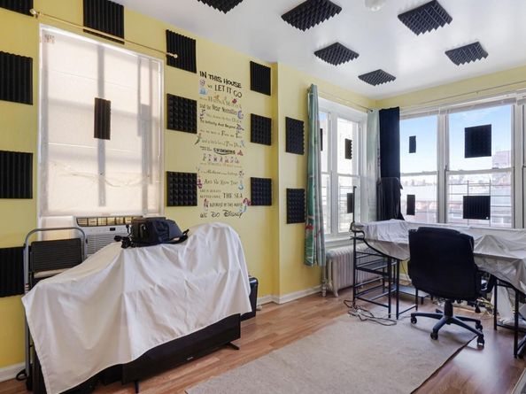 1335 Commonwealth Avenue, Bronx NY 10472