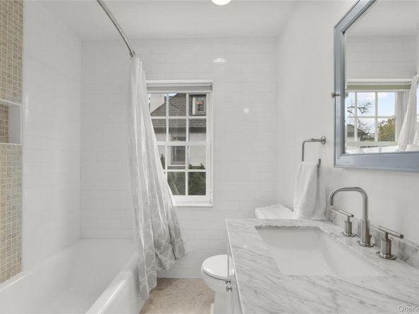 12 Sunnybrae Place, Bronxville NY 10708