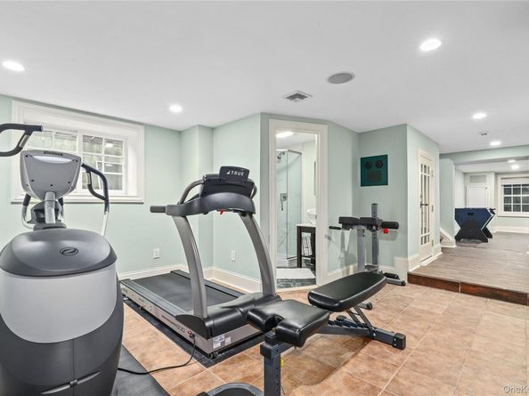 12 Sunnybrae Place, Bronxville NY 10708