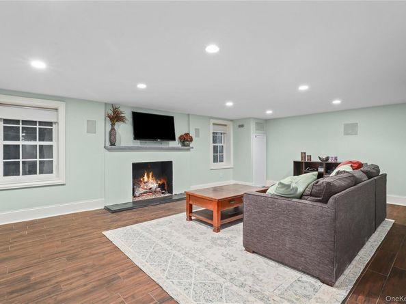 12 Sunnybrae Place, Bronxville NY 10708