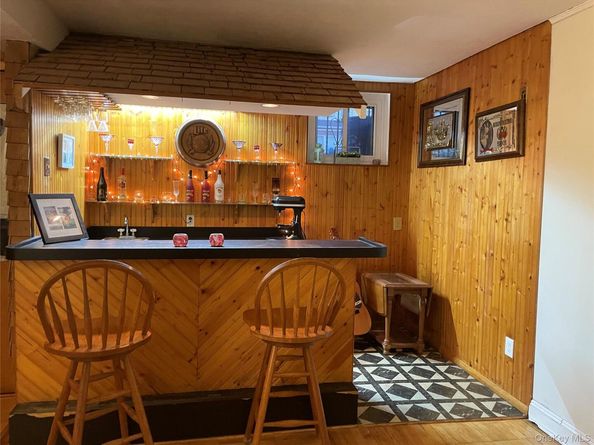 78-54 76th Street, Glendale NY 11385