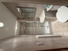 75-34 Bell Blvd 6H, Bayside NY 11364