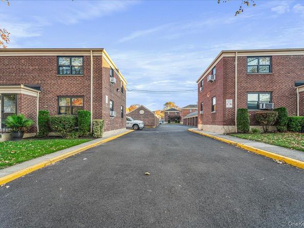 217-08 73 Avenue 383A2, Bayside NY 11364