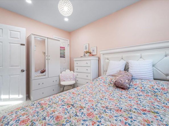 217-08 73 Avenue 383A2, Bayside NY 11364