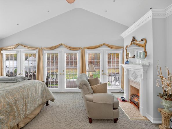 356 8th Street, Bohemia NY 11716