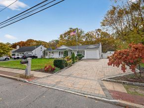 356 8th Street, Bohemia NY 11716