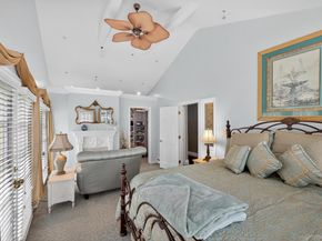 356 8th Street, Bohemia NY 11716