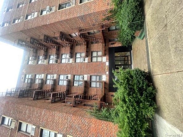 2165 Matthews Avenue 4F, Bronx NY 10462
